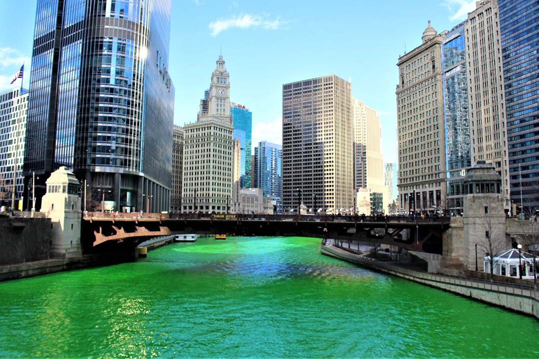 chicago river st pats day